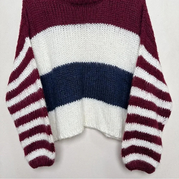 Lovestitch Womens  Medium Striped Colorblock Crew Neck Sweater - Picture 6 of 16